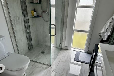 Photo of property in 89 Johnstone Drive, Fitzherbert, Palmerston North, 4410