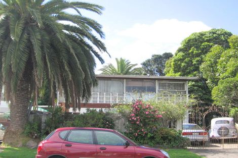 Photo of property in 11 May Street, Mount Maunganui, 3116