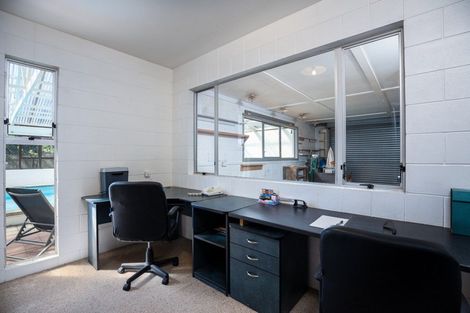 Photo of property in 8 Saint Ives Grove, Whalers Gate, New Plymouth, 4310