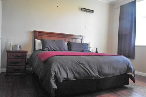 Photo of property in 9 Frederick Street, Carterton, 5713