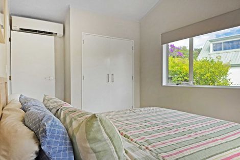 Photo of property in 86a Colwill Road, Massey, Auckland, 0614