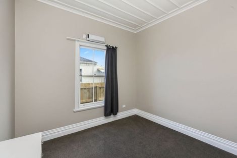 Photo of property in 75 Riemenschneider Street, Manaia, 4612