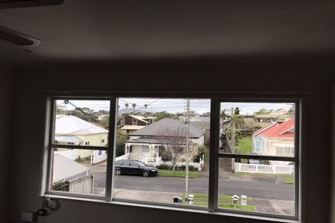 Photo of property in 3/5 Cambria Road, Devonport, Auckland, 0624