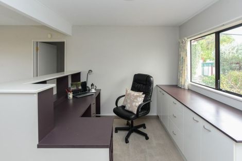 Photo of property in 8 Otatara Road, Taradale, Napier, 4112