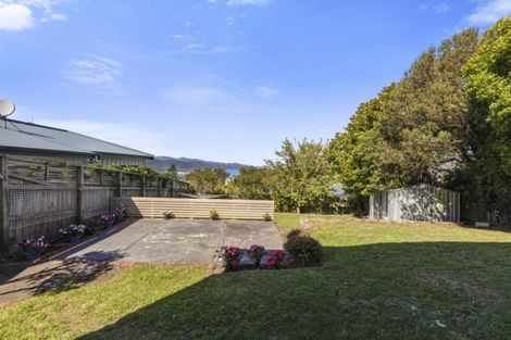Photo of property in 206b Miromiro Road, Normandale, Lower Hutt, 5010