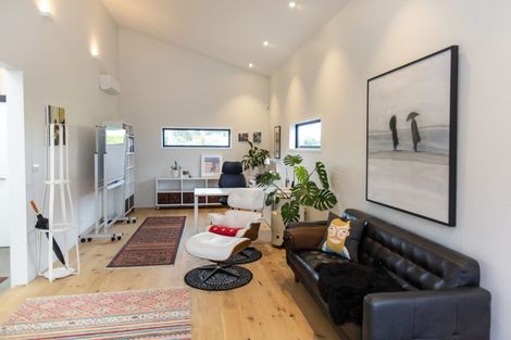 Photo of property in 411 Oaia Road, Muriwai, 0881