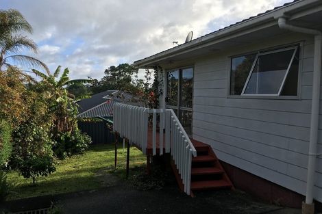 Photo of property in 2/13 Dolbear Street, Titirangi, Auckland, 0604