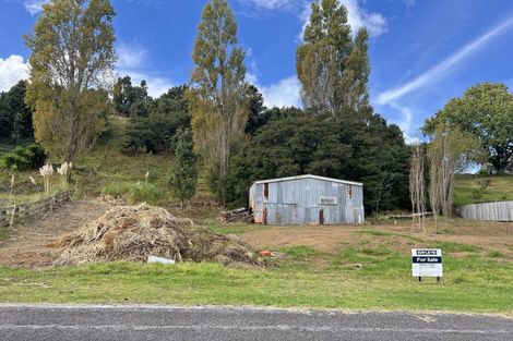 Photo of property in 16 Manuka Drive, Whangamata, 3691