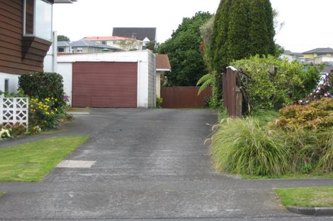 Photo of property in 51 Nevada Drive, Merrilands, New Plymouth, 4312