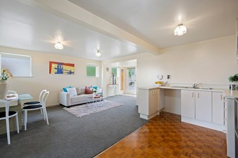 Photo of property in 37 Clovelly Road, Bucklands Beach, Auckland, 2012