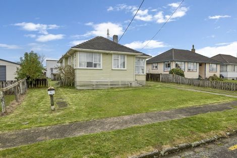 Photo of property in 11 Avon Street, Stratford, 4332