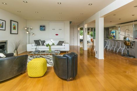 Photo of property in 49 Parr Terrace, Castor Bay, Auckland, 0620