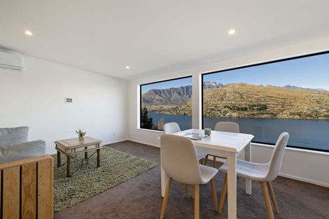 Photo of property in 22 Golden Terrace, Queenstown, 9300