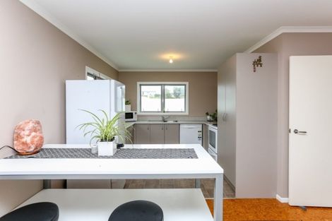 Photo of property in 13 Tohora Place, Spotswood, New Plymouth, 4310