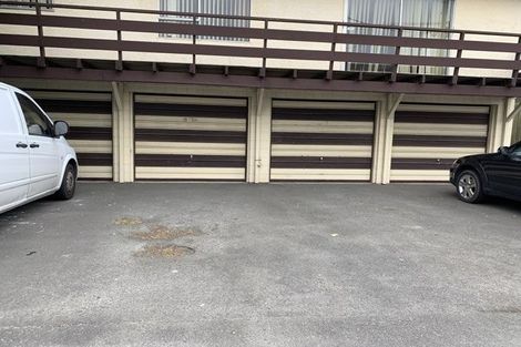 Photo of property in 2/15 Avonhead Road, Avonhead, Christchurch, 8042