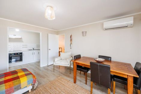 Photo of property in 8 Roore Street, Foxton Beach, Foxton, 4815