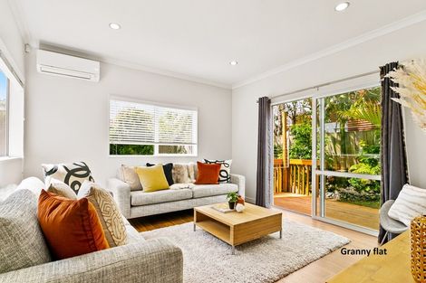 Photo of property in 311b Great North Road, Henderson, Auckland, 0612