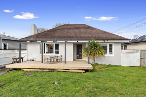 Photo of property in 3 Mahana Road, St Andrews, Hamilton, 3200