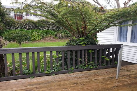 Photo of property in 131b Queen Street, Waiuku, 2123