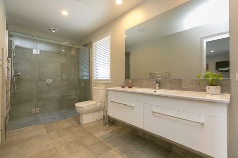 Photo of property in 652 Kelly Road, Lepperton, New Plymouth, 4373