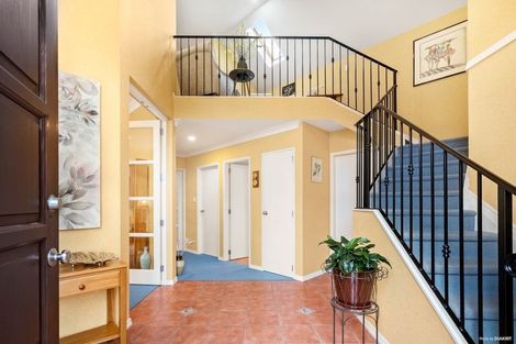 Photo of property in 12 Brooke Ridge Rise, East Tamaki Heights, Auckland, 2016