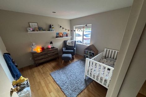 Photo of property in 28a Kingdale Road, Henderson, Auckland, 0610