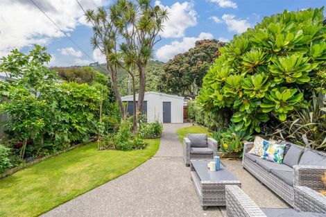 Photo of property in 26 Tuatoru Street, Eastbourne, Lower Hutt, 5013