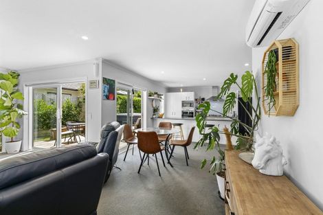 Photo of property in 38 Brian Morgan Terrace, Wainuiomata, Lower Hutt, 5014