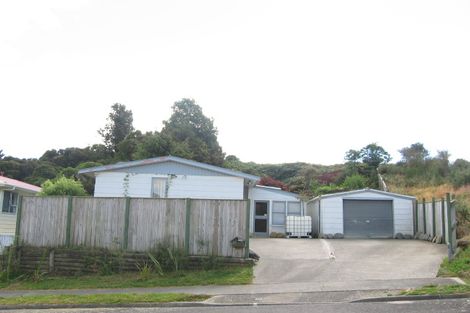 Photo of property in 34 Speargrass Grove, Timberlea, Upper Hutt, 5018