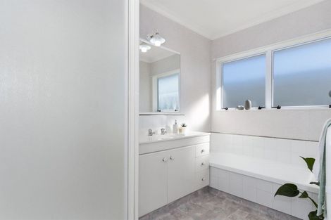 Photo of property in 23a Short Street, Otumoetai, Tauranga, 3110