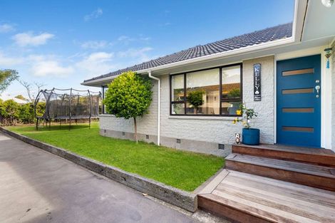 Photo of property in 142 Pacific Road, North New Brighton, Christchurch, 8083