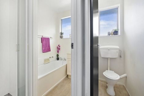 Photo of property in 2/10 Washbournes Road, Wigram, Christchurch, 8042