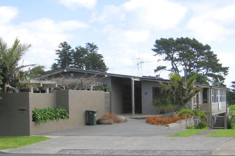 Photo of property in 190 Oceanbeach Road, Mount Maunganui, 3116