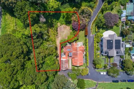 Photo of property in 33 Glenfell Place, Epsom, Auckland, 1023