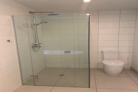 Photo of property in 107 Hadfield Street, Beach Haven, Auckland, 0626