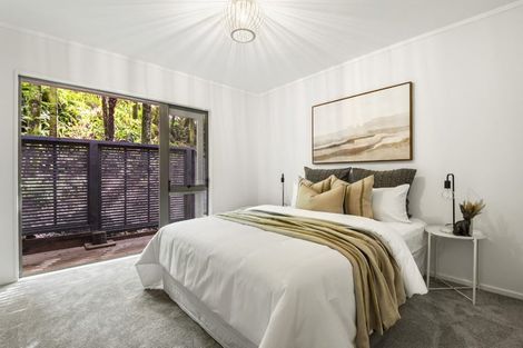 Photo of property in 2/48 Park Hill Road, Birkenhead, Auckland, 0626