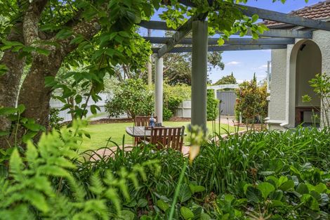 Photo of property in 142 Edgecumbe Road, Tauranga South, Tauranga, 3112