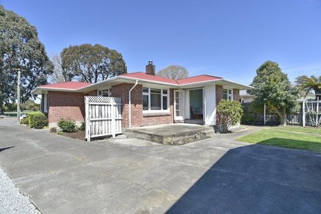 Photo of property in 30 Kendal Avenue, Burnside, Christchurch, 8053