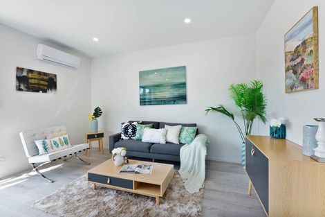 Photo of property in 13d Ranch Avenue, Beach Haven, Auckland, 0626