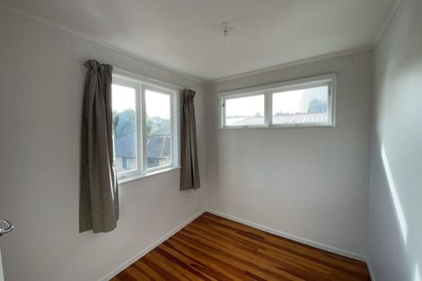 Photo of property in 29 Chorley Avenue, Massey, Auckland, 0614