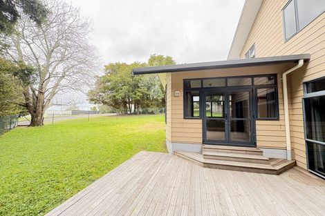 Photo of property in 30 Royal View Road, Te Atatu South, Auckland, 0610