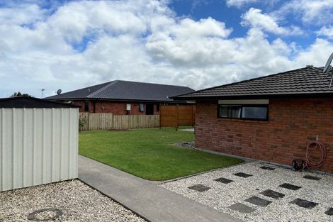 Photo of property in 420 Mangorei Road, Highlands Park, New Plymouth, 4312