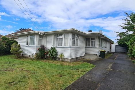 Photo of property in 11 Rugby Street, Levin, 5510