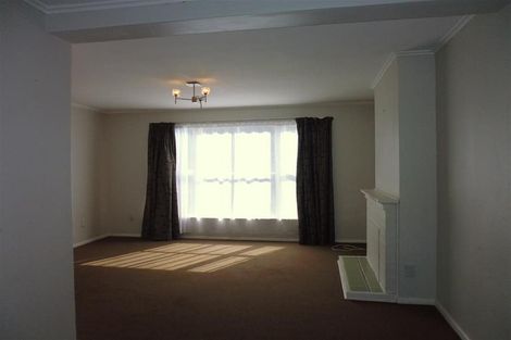 Photo of property in 108 Whites Line East, Waiwhetu, Lower Hutt, 5010