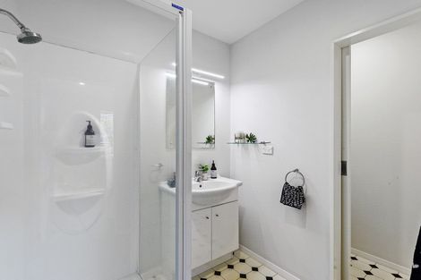 Photo of property in 59 Garreg Road, Bryndwr, Christchurch, 8052