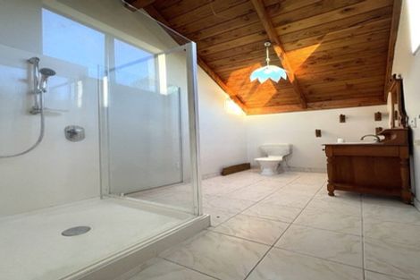 Photo of property in 2 Deodar Place, Totara Heights, Auckland, 2105