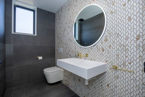 Photo of property in 11 Clearview Street, Wanaka, 9305