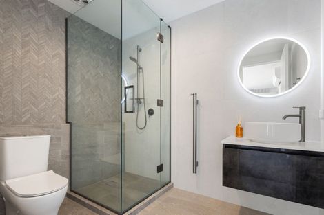 Photo of property in 117a Lake Crescent, Hamilton Lake, Hamilton, 3204