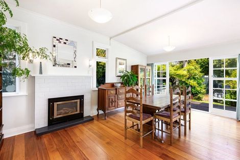 Photo of property in 98 Campbell Street, Karori, Wellington, 6012