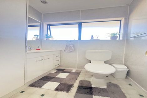 Photo of property in 30 Rathmar Drive, Manurewa, Auckland, 2105